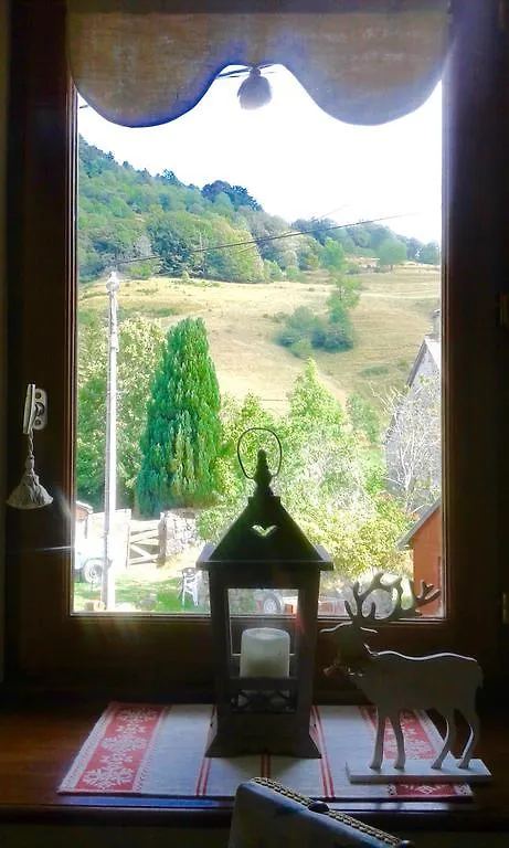 Villa La Grange du Cerf à Saint-Julien-de-Jordanne 0*, Mandailles-Saint-Julien